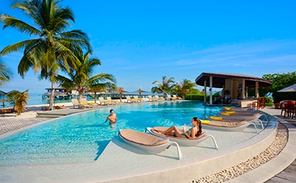 Курорт Centara Ras Fushi для взрослых в горящем туре на двоих