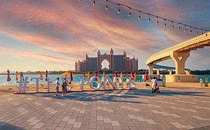 Развлекательный комплекс The Pointe на Пальме Джумейра